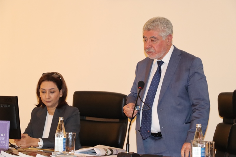 Əlyazmalar İnstitutunun Elmi şurasının cari ildə ilk iclası...