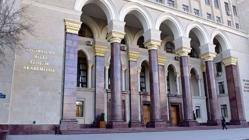 Zəkanın işığında addımlayan elmimiz - AMEA - 80