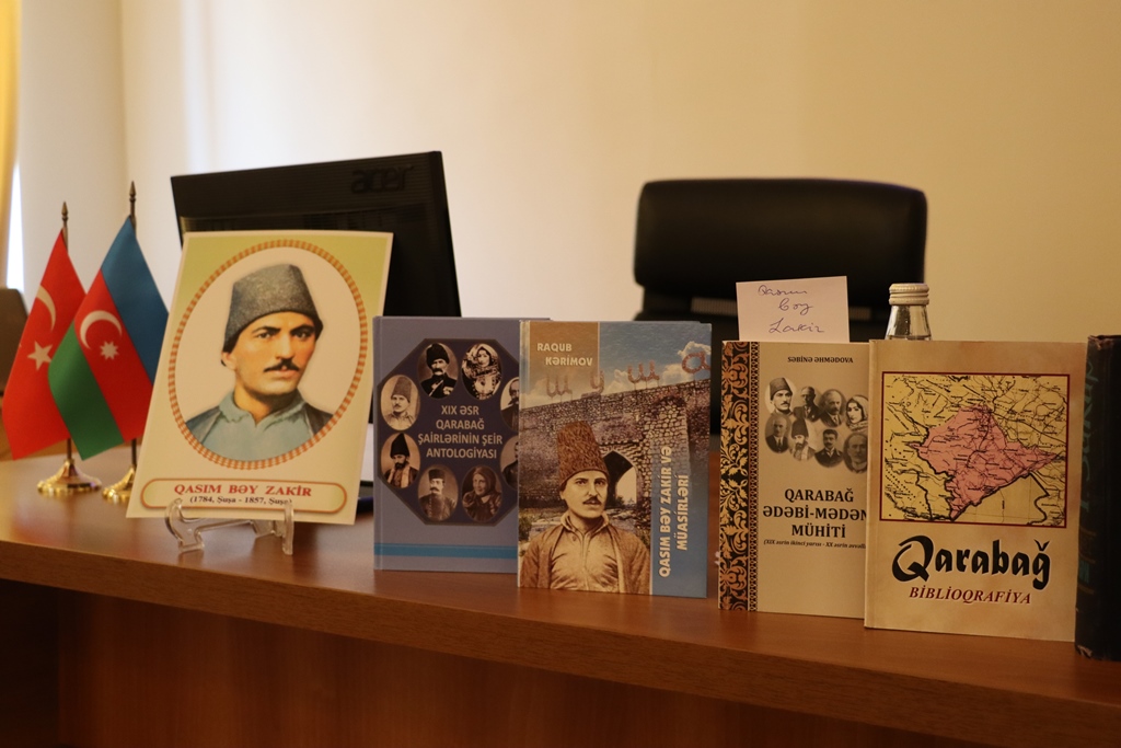 Əlyazmalar İnstitutunda Qasım bəy Zakirin bədii irsinə həsr...