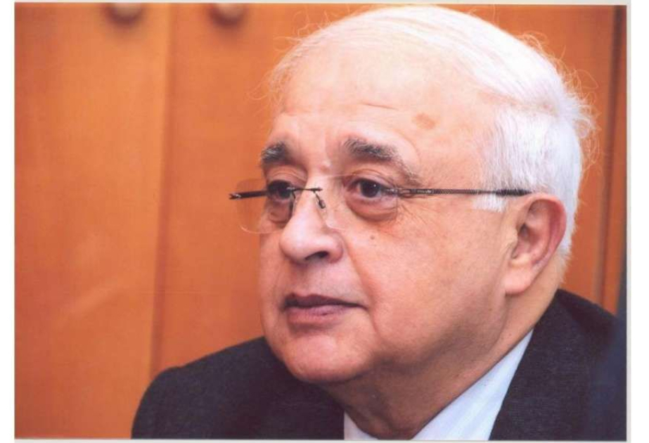 Prezident İlham Əliyev Xalq yazıçısı Elçinin vəfatı ilə bağl...