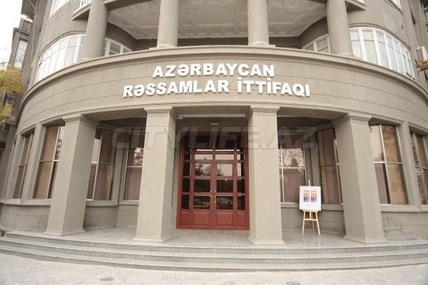 AMEA əməkdaşlarının rəsm sərgisi təşkil olunacaq