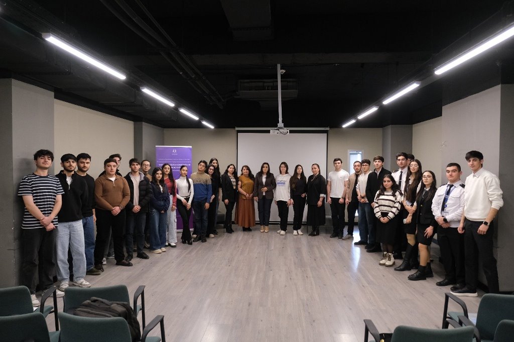 Əlyazmalar İnstitutunun əməkdaşı ekspert qismində iştirak ed...