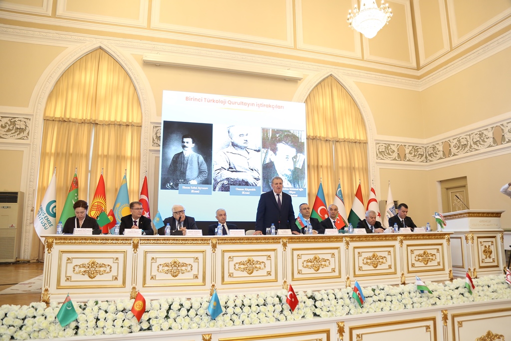 “Birinci Türkoloji Qurultayın qurucuları və dərsləri: tarix...