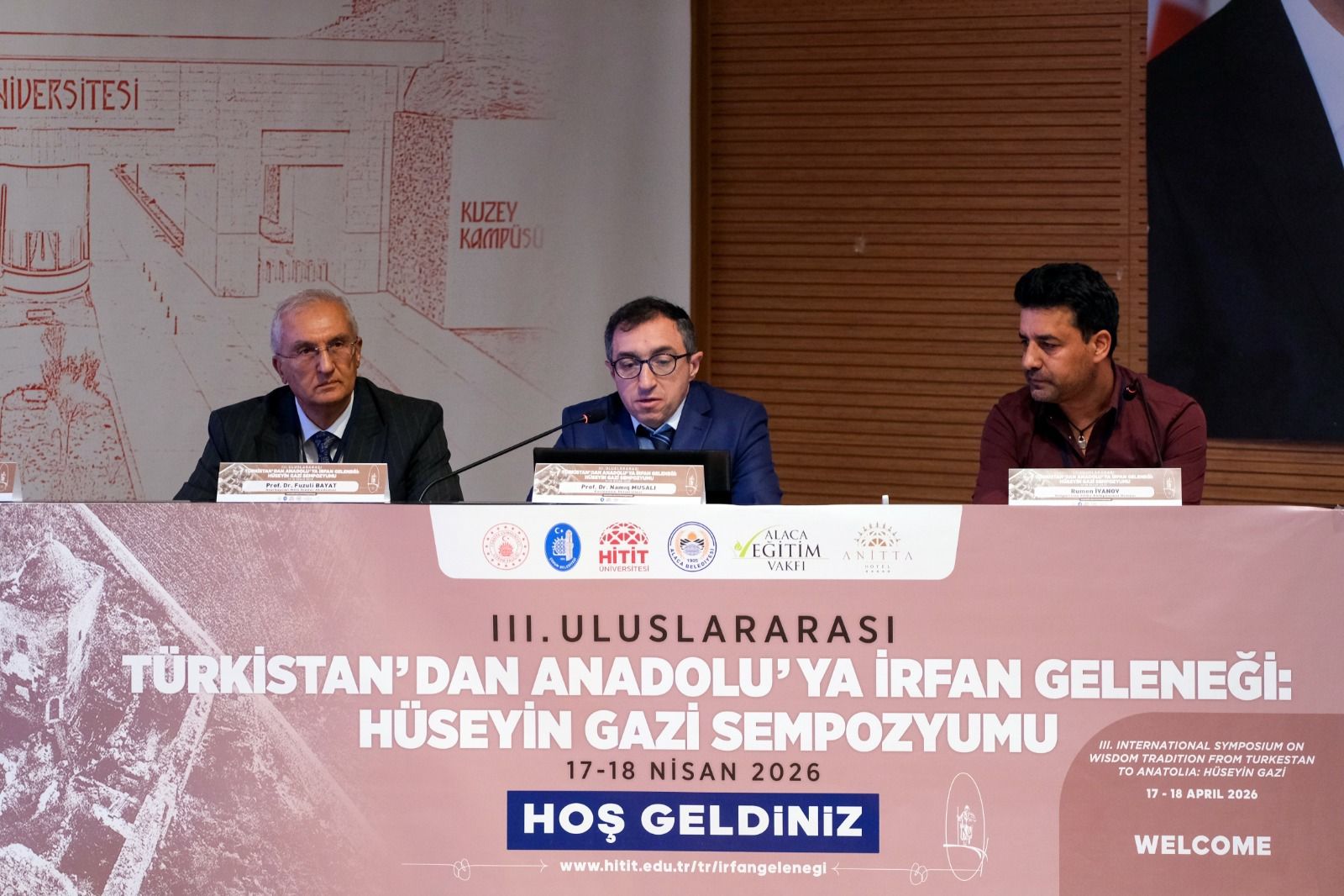 Folklor İnstitutunun professoru Türkiyədə beynəlxalq simpozi...