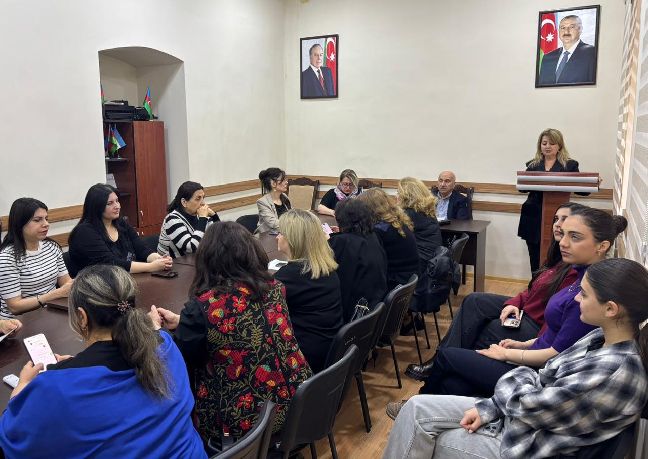 Folklor İnstitutunda elmi seminar: bədii nəsrdə folklorun tr...