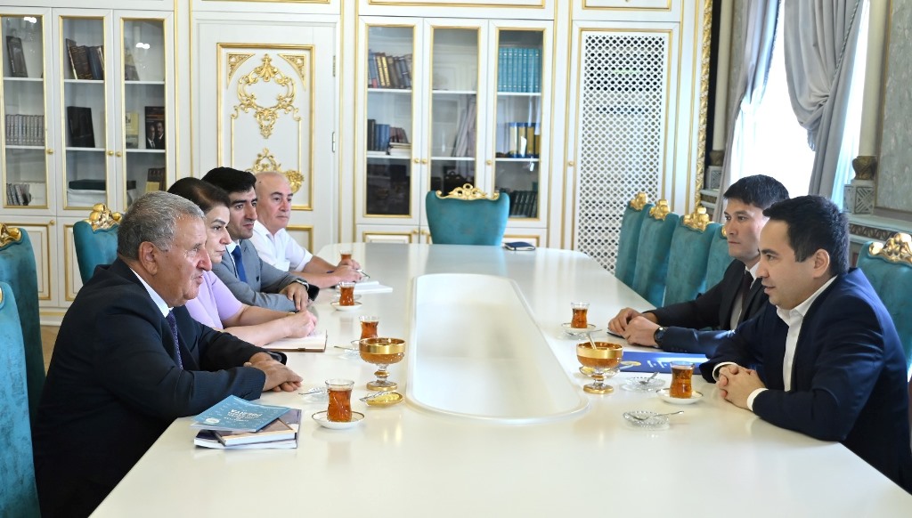 AMEA prezidenti İsa Həbibbəyli Qazaxıstanın ölkəmizdəki səfi...